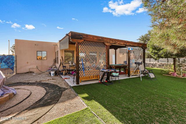 3387 Elkridge Lane, Las Cruces, NM 88005