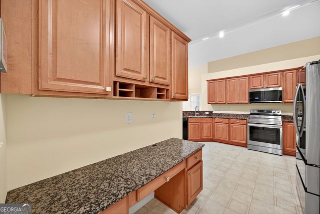 105 REHOBETH Way, Fayetteville, GA 30214