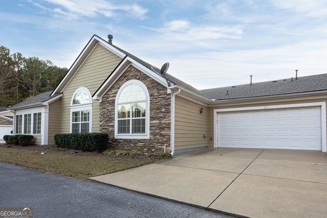 105 REHOBETH Way, Fayetteville, GA 30214