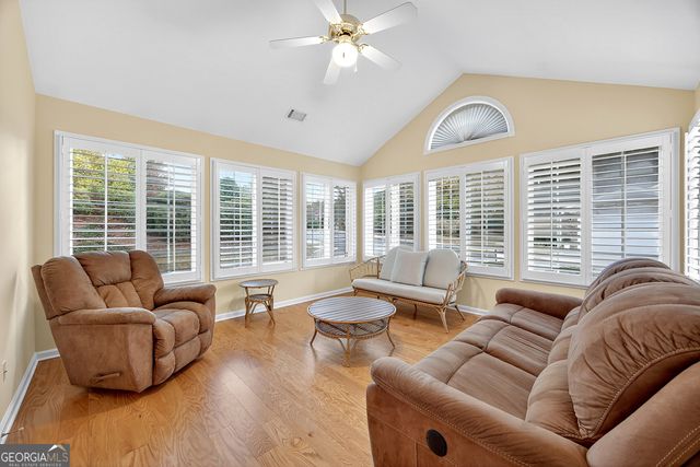 105 REHOBETH Way, Fayetteville, GA 30214