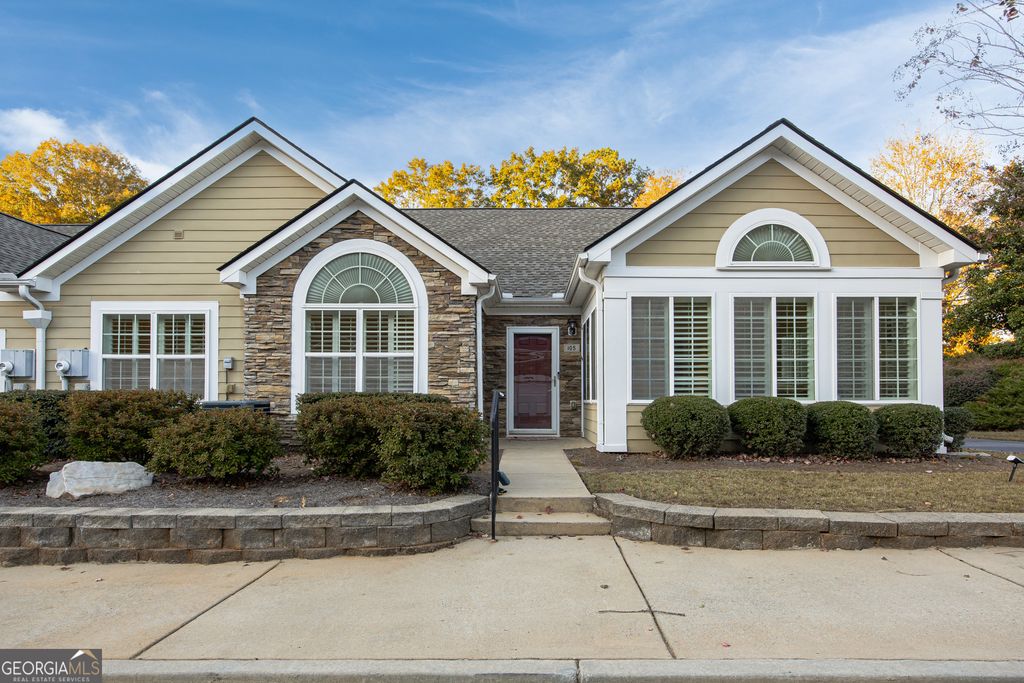 105 REHOBETH Way, Fayetteville, GA 30214