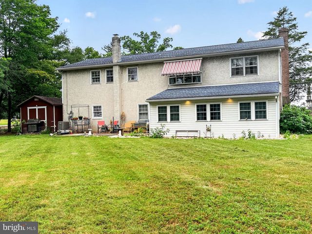 50 E 7TH AVE, Trappe, PA 19426