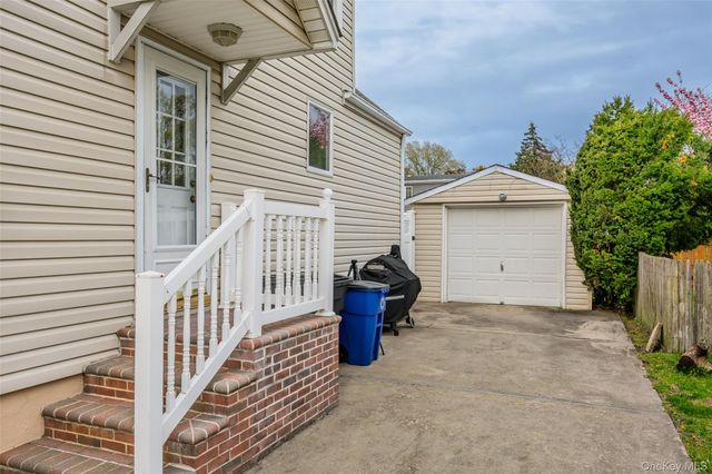 2459 Woodland Avenue, Wantagh, NY 11793