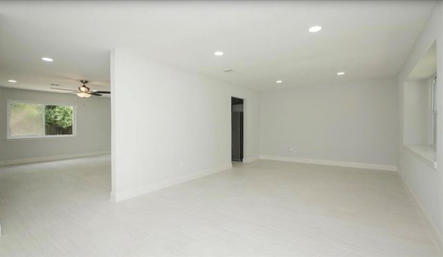 7503 Shiner Lane, Houston, TX 77072