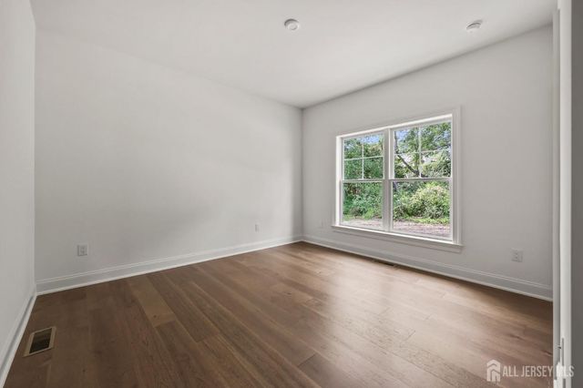 612 Old Stage Road, East Brunswick, NJ 08816