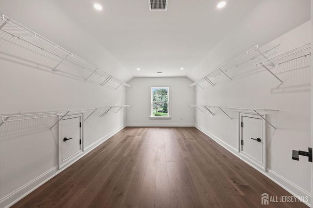 612 Old Stage Road, East Brunswick, NJ 08816