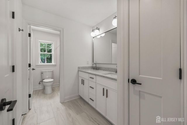 612 Old Stage Road, East Brunswick, NJ 08816
