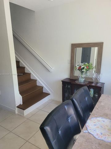 441 NE 5th St, Florida City, FL 33034