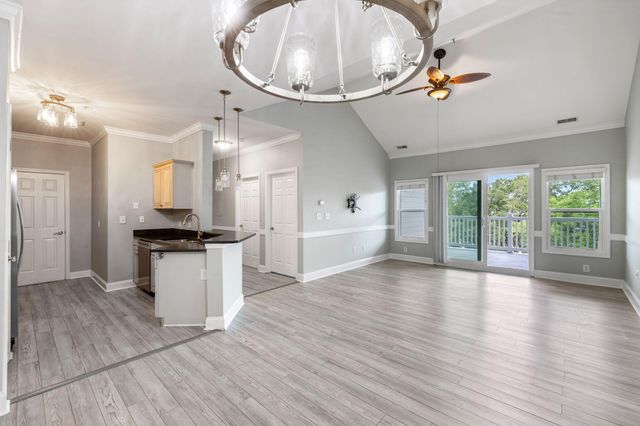 1984 Folly Road Apt B311, Charleston, SC 29412
