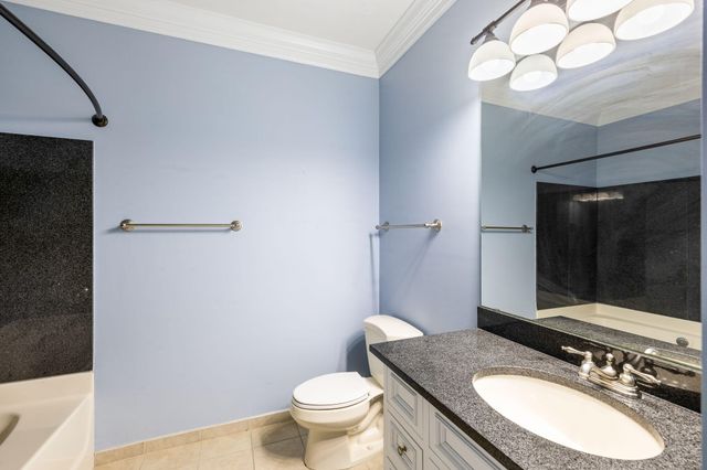 1984 Folly Road Apt B311, Charleston, SC 29412
