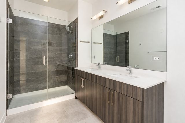 1554 N Talman Avenue 404, Chicago, IL 60622