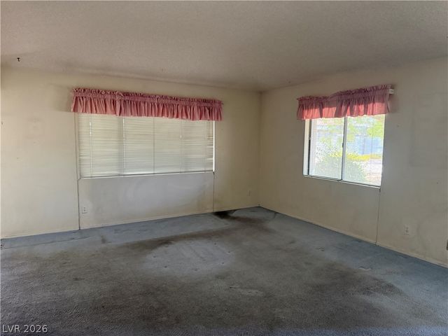 1036 Willow Tree Drive A, Las Vegas, NV 89128