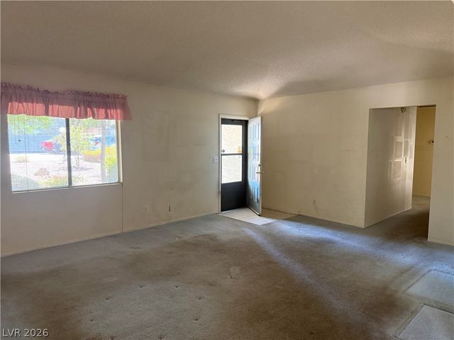 1036 Willow Tree Drive A, Las Vegas, NV 89128