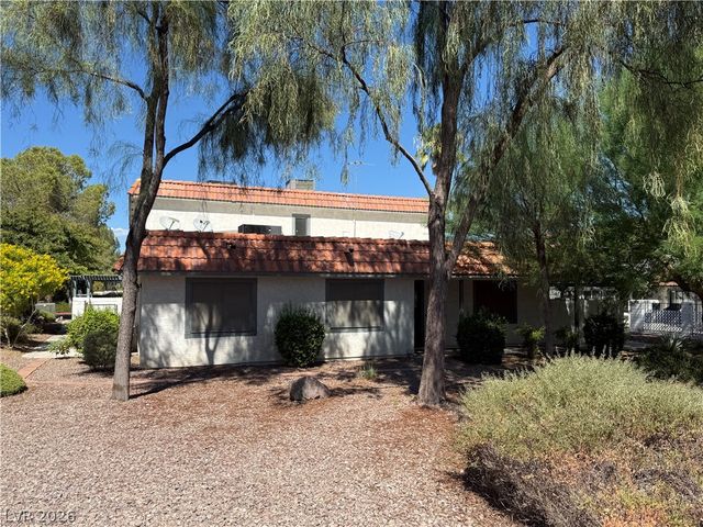 1036 Willow Tree Drive A, Las Vegas, NV 89128