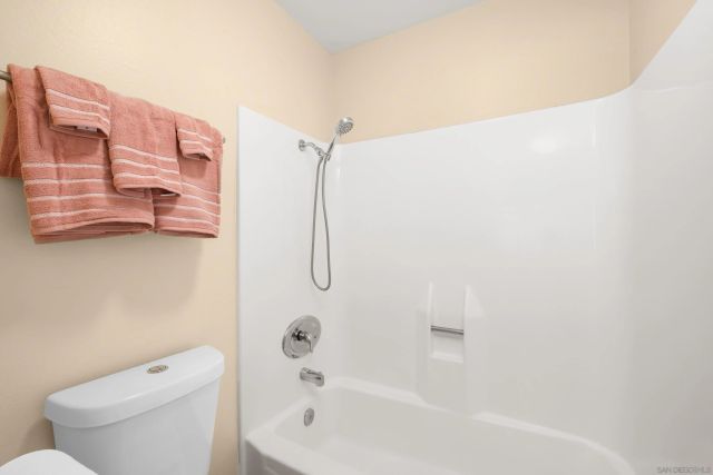 475 N Midway 152, Escondido, CA 92027