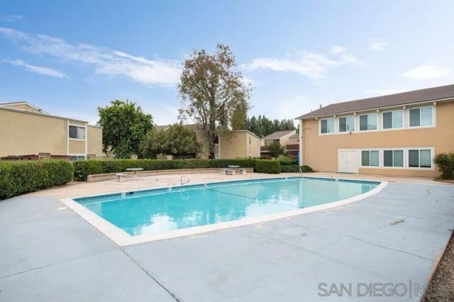 475 N Midway 152, Escondido, CA 92027