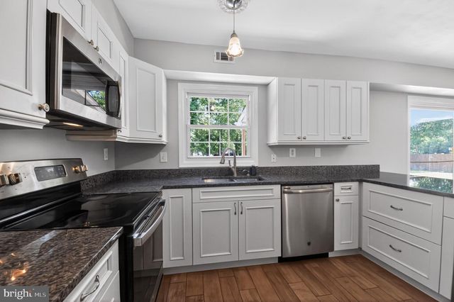 3801 WOODHAVEN LN, Bowie, MD 20715