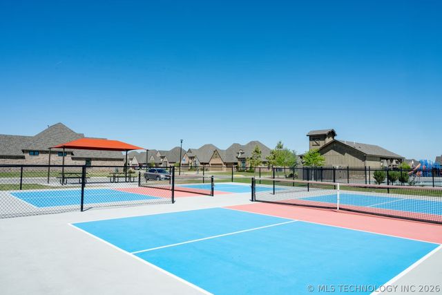 6105 N 30th Street, Broken Arrow, OK 74014