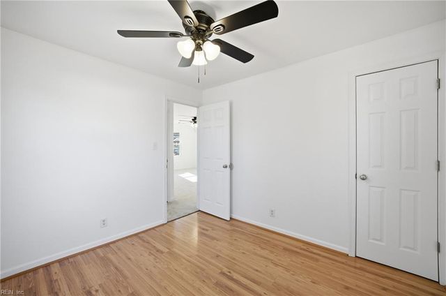 2 Sampson PL, Portsmouth, VA 23702