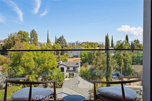 22268 Avenue San Luis, Woodland Hills (los Angeles), CA 91364