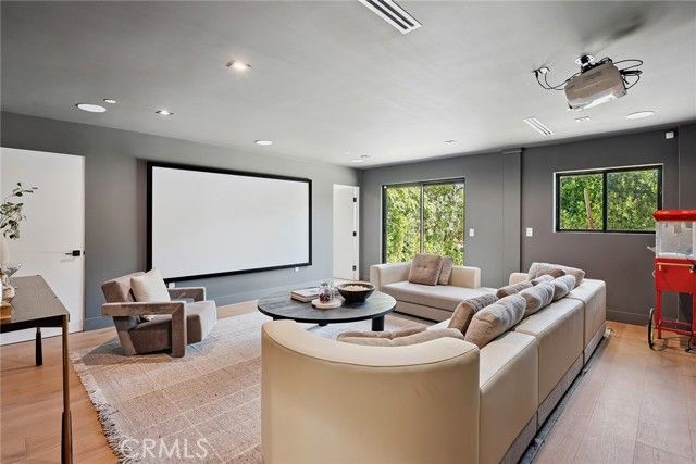 22268 Avenue San Luis, Woodland Hills (los Angeles), CA 91364