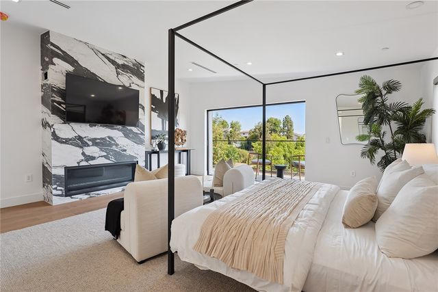 22268 Avenue San Luis, Woodland Hills (los Angeles), CA 91364