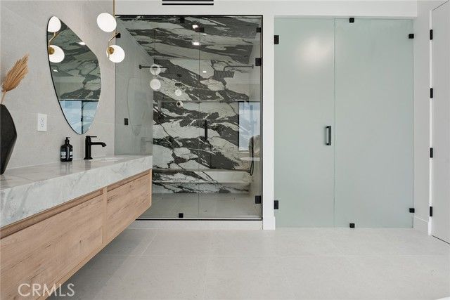 22268 Avenue San Luis, Woodland Hills (los Angeles), CA 91364