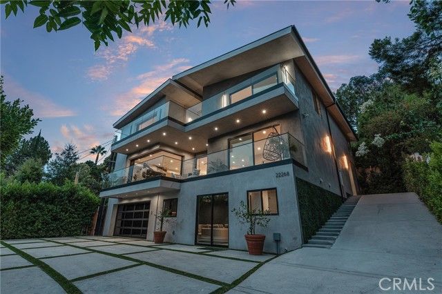 22268 Avenue San Luis, Woodland Hills (los Angeles), CA 91364