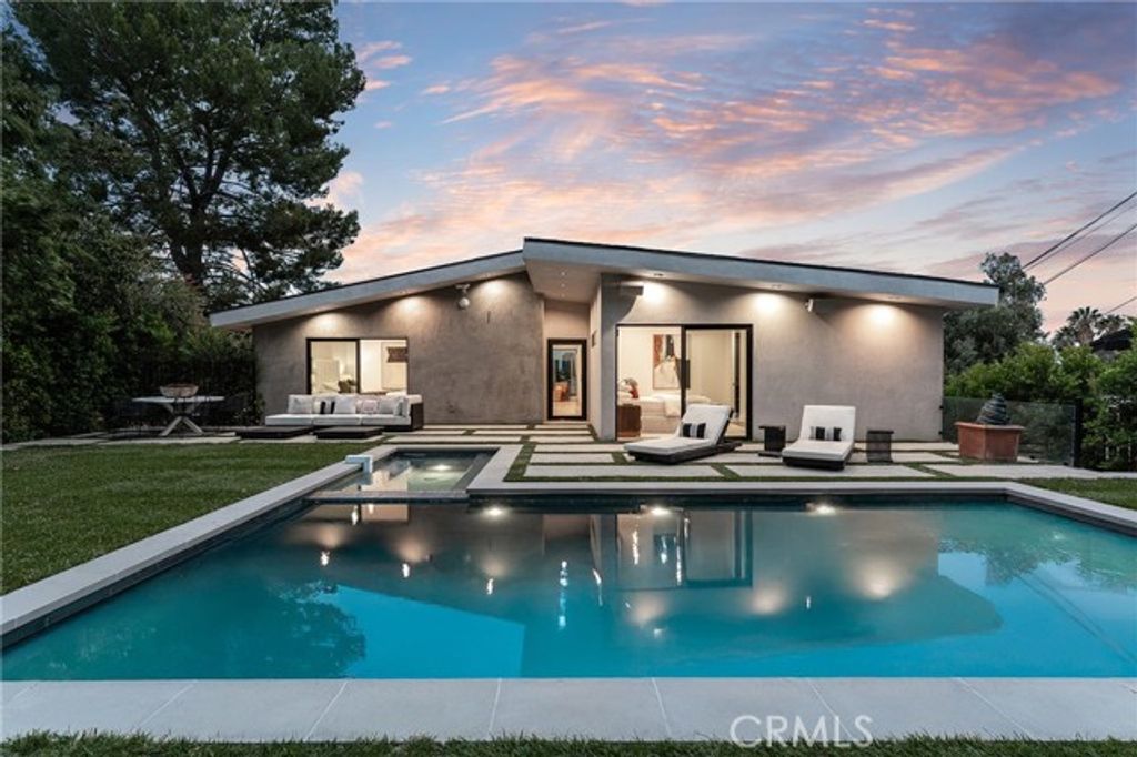 22268 Avenue San Luis, Woodland Hills (los Angeles), CA 91364