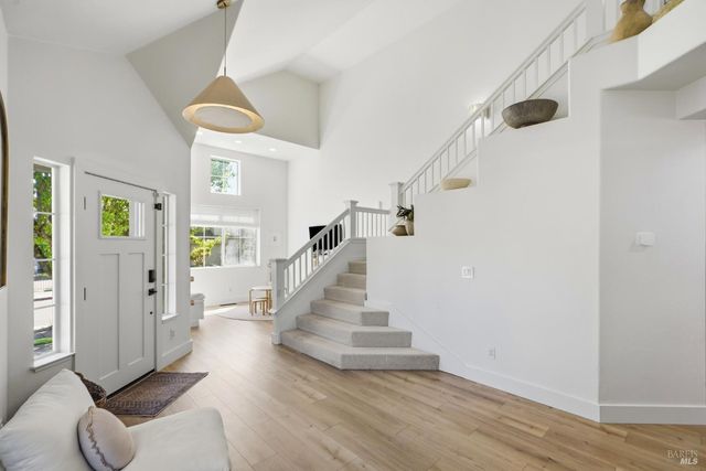 2321 Weatherby Ave, Santa Rosa, CA 95403