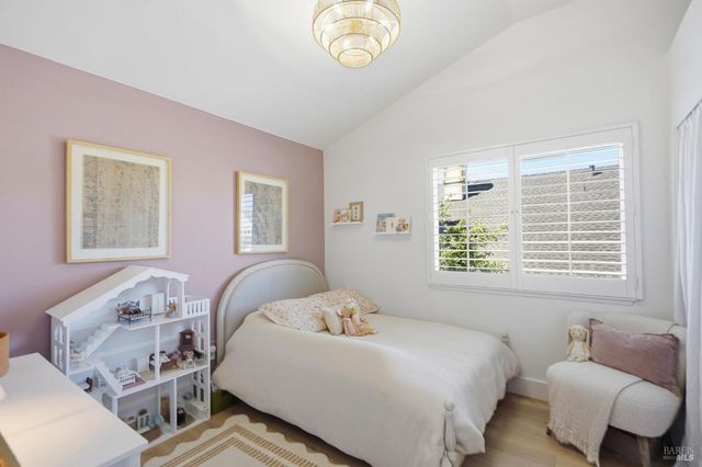 2321 Weatherby Ave, Santa Rosa, CA 95403