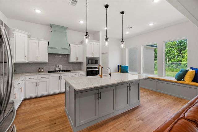 23148 Madeira Court, Porter, TX 77365