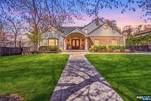 407 Mark Lane, River Vale, NJ 07675