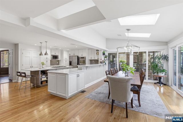 407 Mark Lane, River Vale, NJ 07675