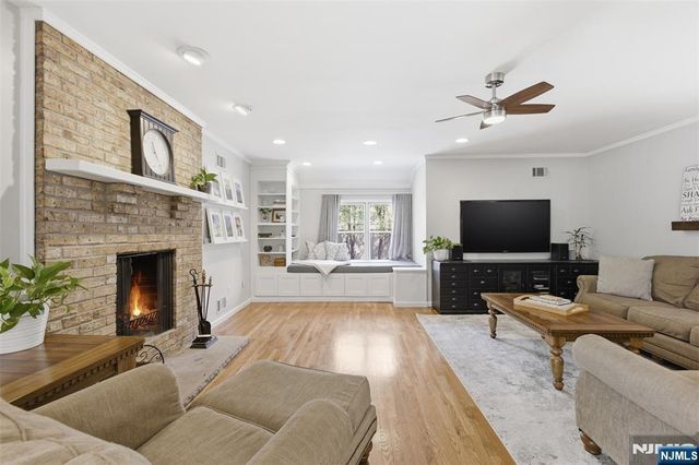 407 Mark Lane, River Vale, NJ 07675