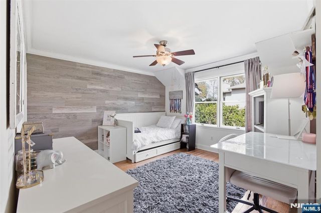 407 Mark Lane, River Vale, NJ 07675