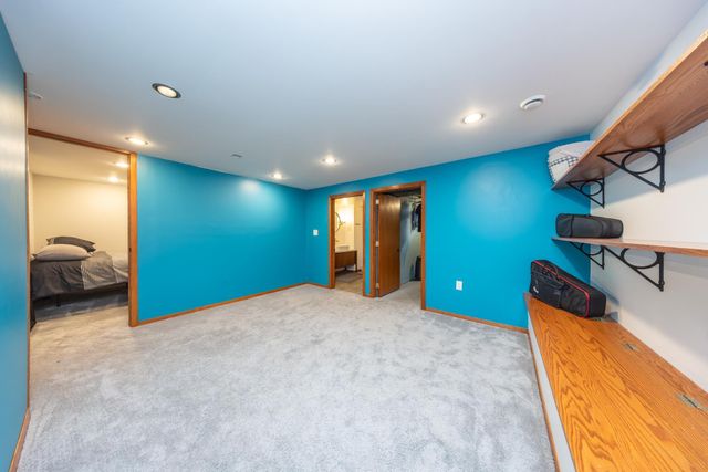 11801 Crooked Lake Boulevard NW, Coon Rapids, MN 55433