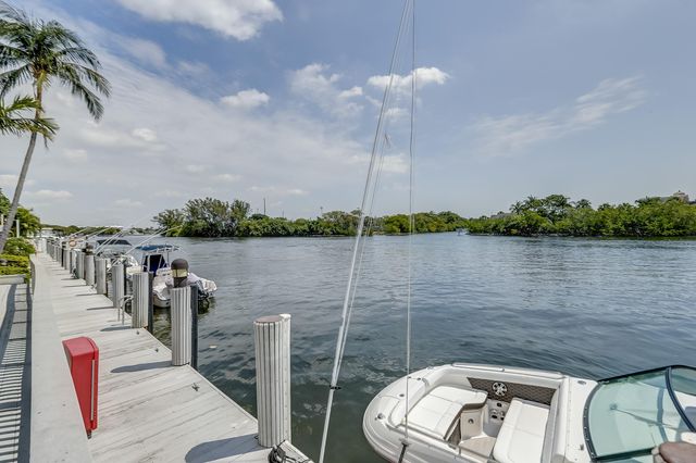 1160 N Federal Highway 1017, Fort Lauderdale, FL 33304
