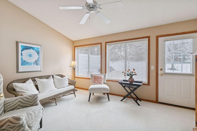 13136 Falcons Way, Savage, MN 55378