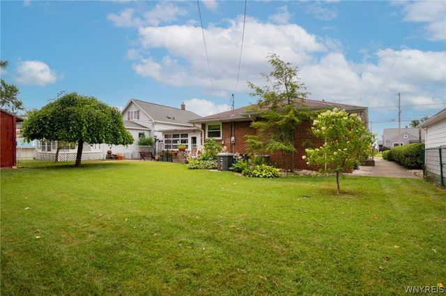 822 Brighton Road, Tonawanda, NY 14150