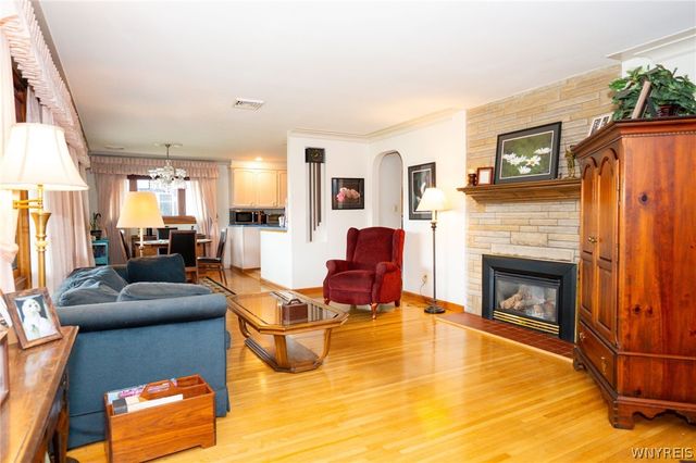 822 Brighton Road, Tonawanda, NY 14150