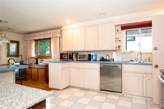 822 Brighton Road, Tonawanda, NY 14150