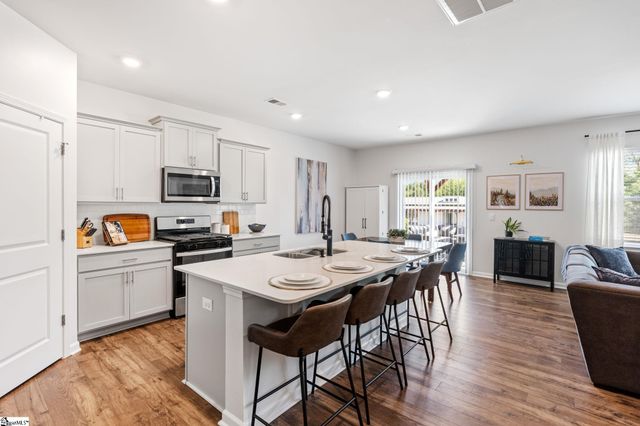 121 Silicon Drive, Greenville, SC 29605