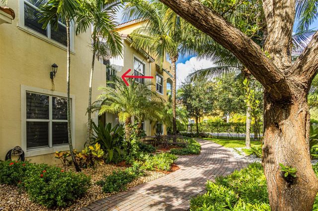 12467 NW 17th Court, Pembroke Pines, FL 33028