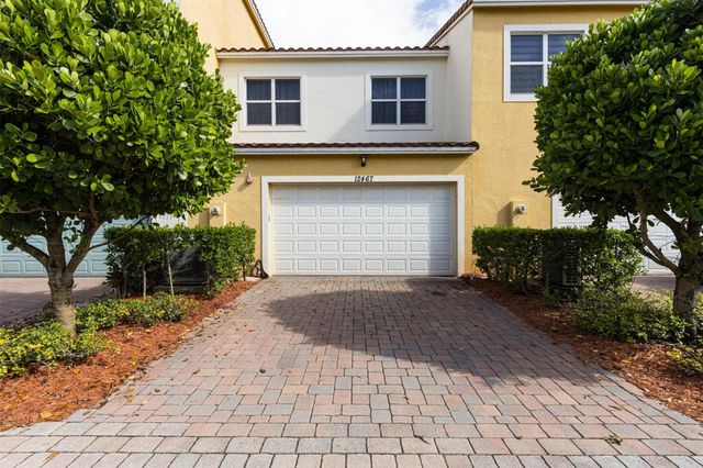 12467 NW 17th Court, Pembroke Pines, FL 33028