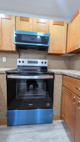 618 SW 14th Terrace 5, Fort Lauderdale, FL 33312