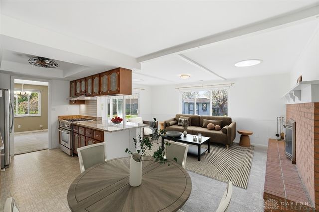 2361 Colony Way, Kettering, OH 45440