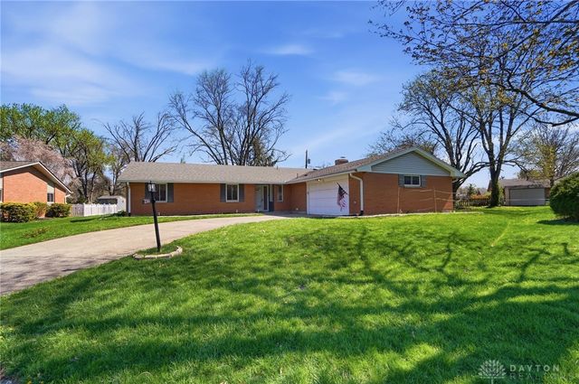 2361 Colony Way, Kettering, OH 45440