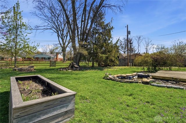 2361 Colony Way, Kettering, OH 45440