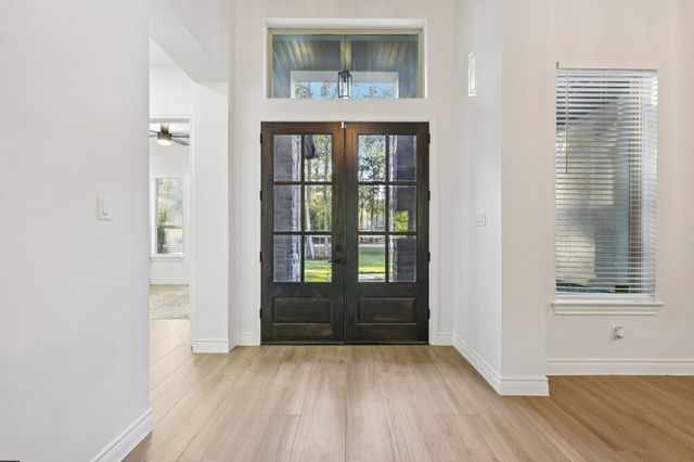 718 Weeping Willow Way, Magnolia, TX 77354